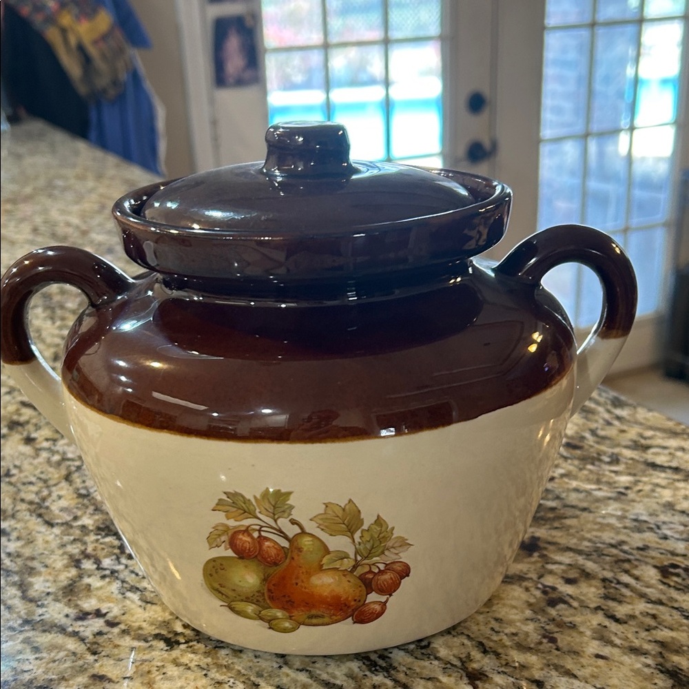 Vintage 1974 # 342 McCoy Pottery Bean Pot Tureen with Fruit Design - Picture 5 of 16